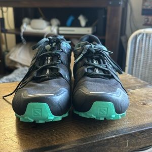 Brand new Salomon trail runners